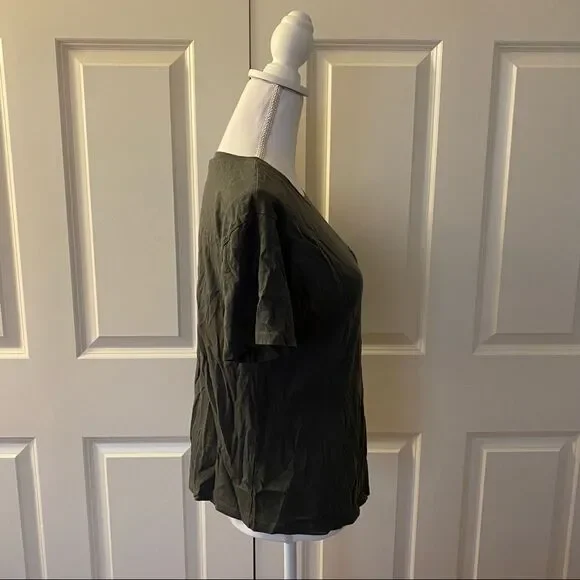 Zara T-shirt - Picture 3 of 9